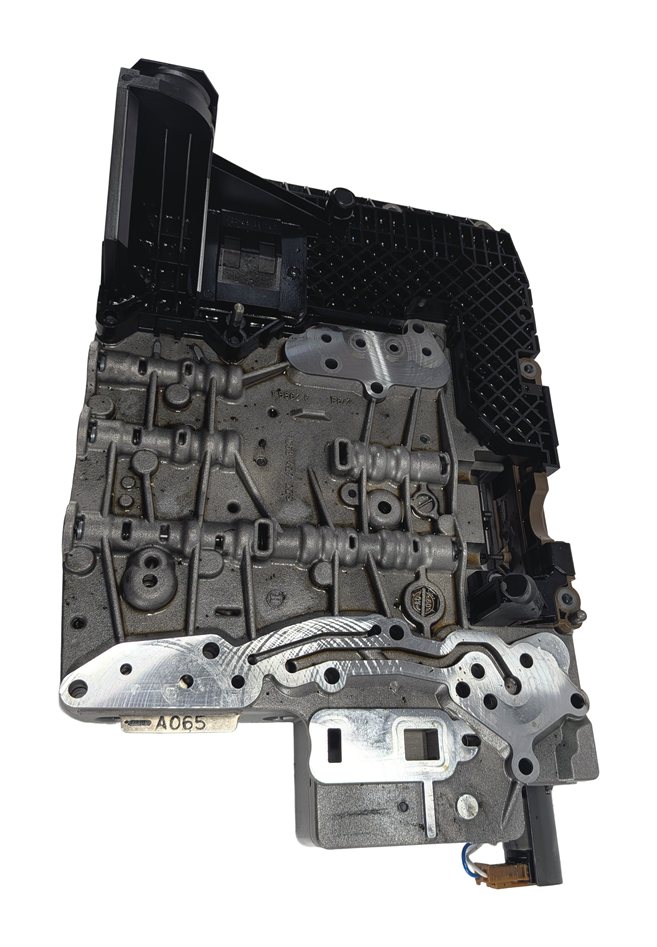 Thumbnail 4: 2009-2010 BMW X5 (E70) 3.0L M57Y DIESEL 6HP-26 AUTOMATIC TRANSMISSION VALVE BODY