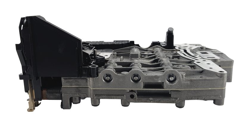 Thumbnail 6: 2009-2010 BMW X5 (E70) 3.0L M57Y DIESEL 6HP-26 AUTOMATIC TRANSMISSION VALVE BODY