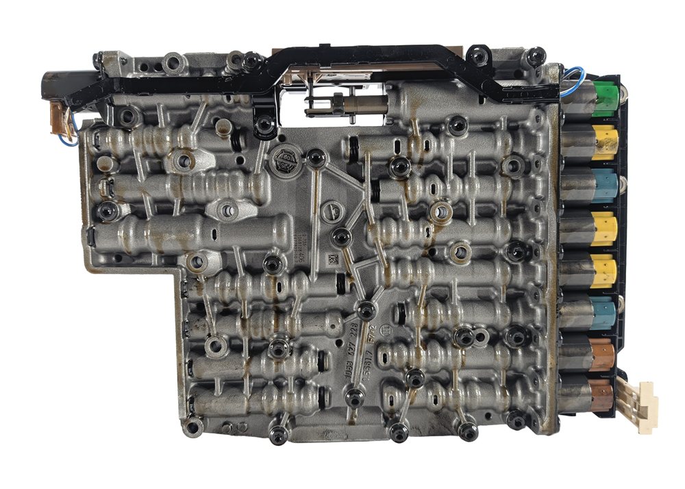 Thumbnail 8: 2009-2010 BMW X5 (E70) 3.0L M57Y DIESEL 6HP-26 AUTOMATIC TRANSMISSION VALVE BODY