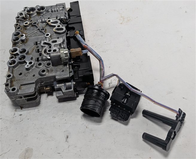 Thumbnail 2: 2014-2017 EVOQUE DISCOVERY SPORT (L538 L550) 9HP-48 AUTO TRANSMISSION VALVE BODY
