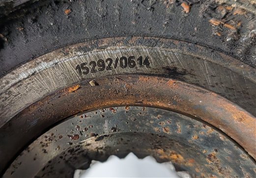 Thumbnail 7: 15-17 LAND RANGE ROVER EVOQUE (L538) FRONT RIGHT PASSENGER SPINDLE KNUCKLE HUB
