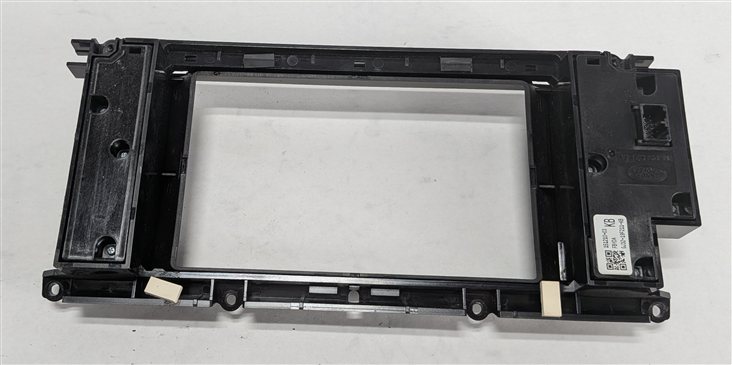 Thumbnail 4: 2016-2019 RANGE ROVER EVOQUE (L538) GPS NAVIGATION SCREEN TRIM BEZEL w/SWITCHES