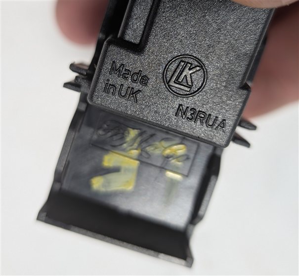 Thumbnail 8: 2012-2019 RANGE ROVER EVOQUE (L538) LEFT FRONT DRIVER DOOR LOCK SWITCH BUTTON