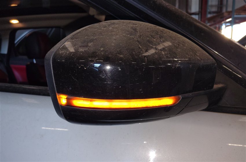 Thumbnail 2: 14-17 RANGE ROVER EVOQUE L538 RIGHT MIRROR w/PFOLD HEAT BLIND SPOT (White)