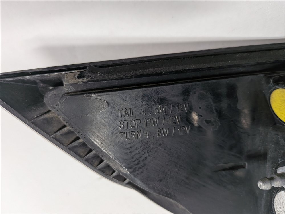 Thumbnail 10: 16-18 RANGE ROVER EVOQUE L538 RIGHT OUTER QUARTER TAILLIGHT W/O BLACK DESIGN