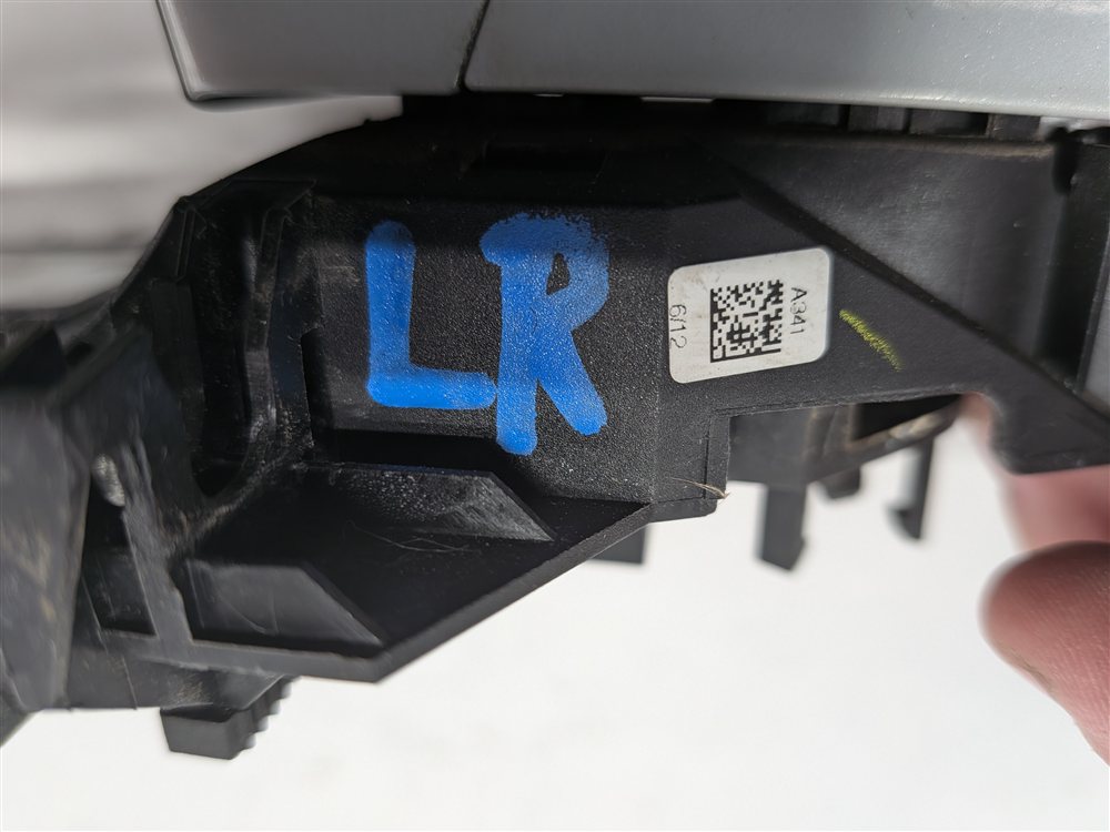 Thumbnail 7: 12-17 RANGE ROVER EVOQUE L494 L405 L538 REAR LEFT PASSIVE DOOR HANDLE (White)