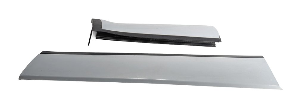 Thumbnail 2: 16-19 RANGE ROVER EVOQUE L538 FRONT REAR RIGHT DOOR LOWER MOLDING SET/2 (White)