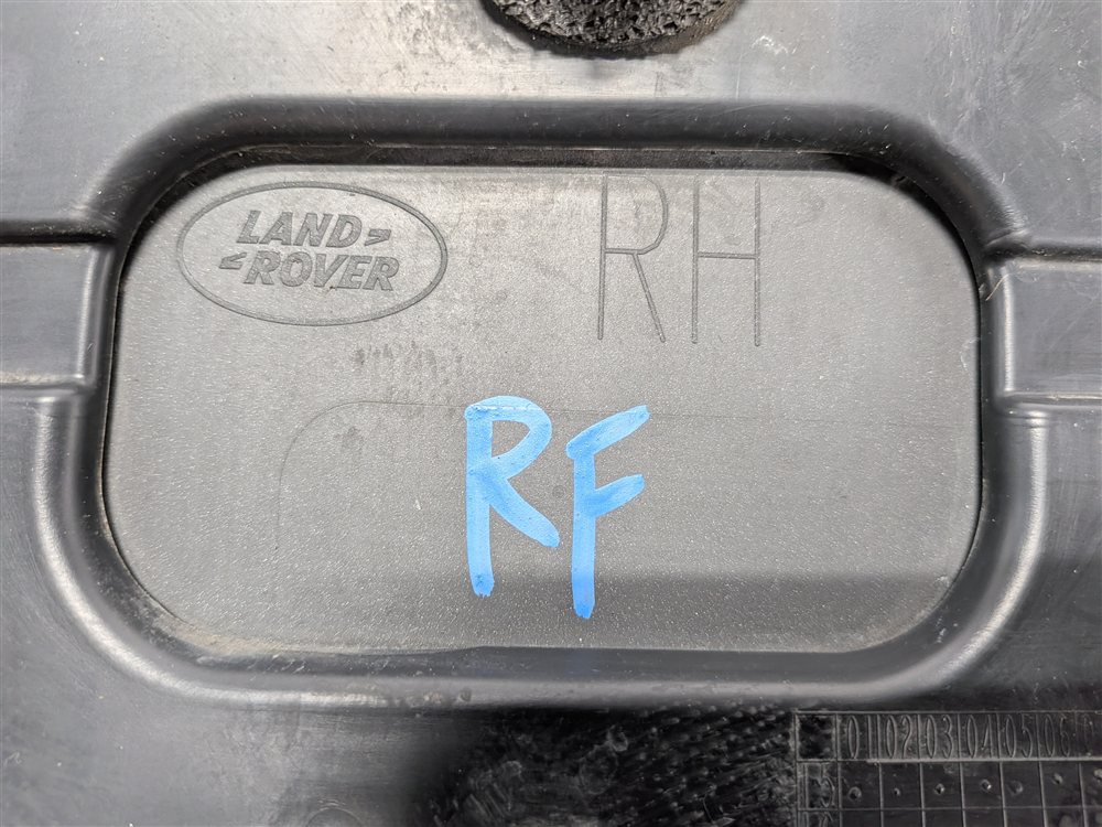 Thumbnail 5: 16-19 RANGE ROVER EVOQUE L538 FRONT REAR RIGHT DOOR LOWER MOLDING SET/2 (White)