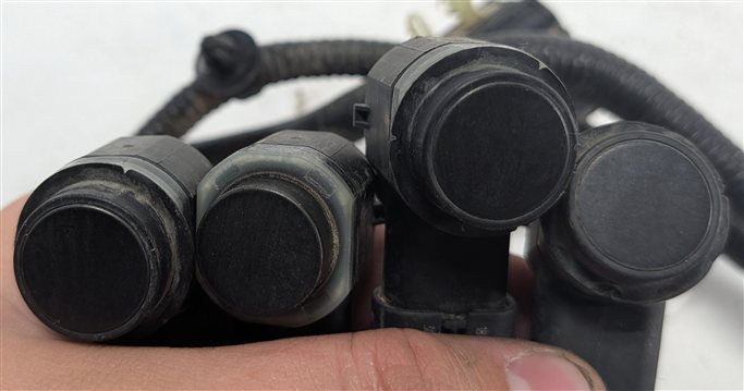 Thumbnail 5: 2016 RANGE ROVER EVOQUE L538 REAR PARK ASSIST PDC SENSOR SET/4 w/HARNESS (White)