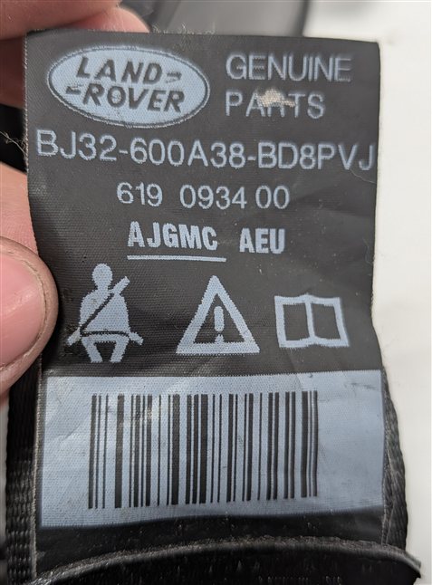 Thumbnail 13: 2016 RANGE ROVER EVOQUE (L538) REAR SEAT SEATBELT RETRACTOR SET/3 (Black)