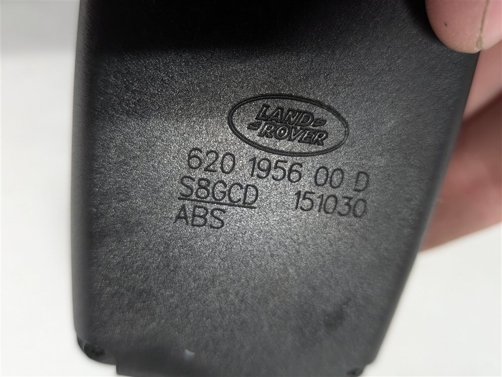 Thumbnail 8: 2016 RANGE ROVER EVOQUE (L538) REAR SEAT SEATBELT RETRACTOR SET/3 (Black)