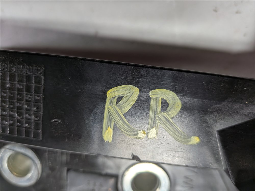 Thumbnail 7: 2016 RANGE ROVER EVOQUE (L538) REAR RIGHT SEAT BACK FOLDING LOCK RELEASE LATCH