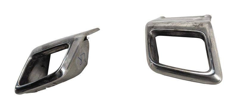 2016 RANGE ROVER EVOQUE (L538) REAR EXHAUST TIP FINISHER TRIM LEFT/RIGHT SET/2
