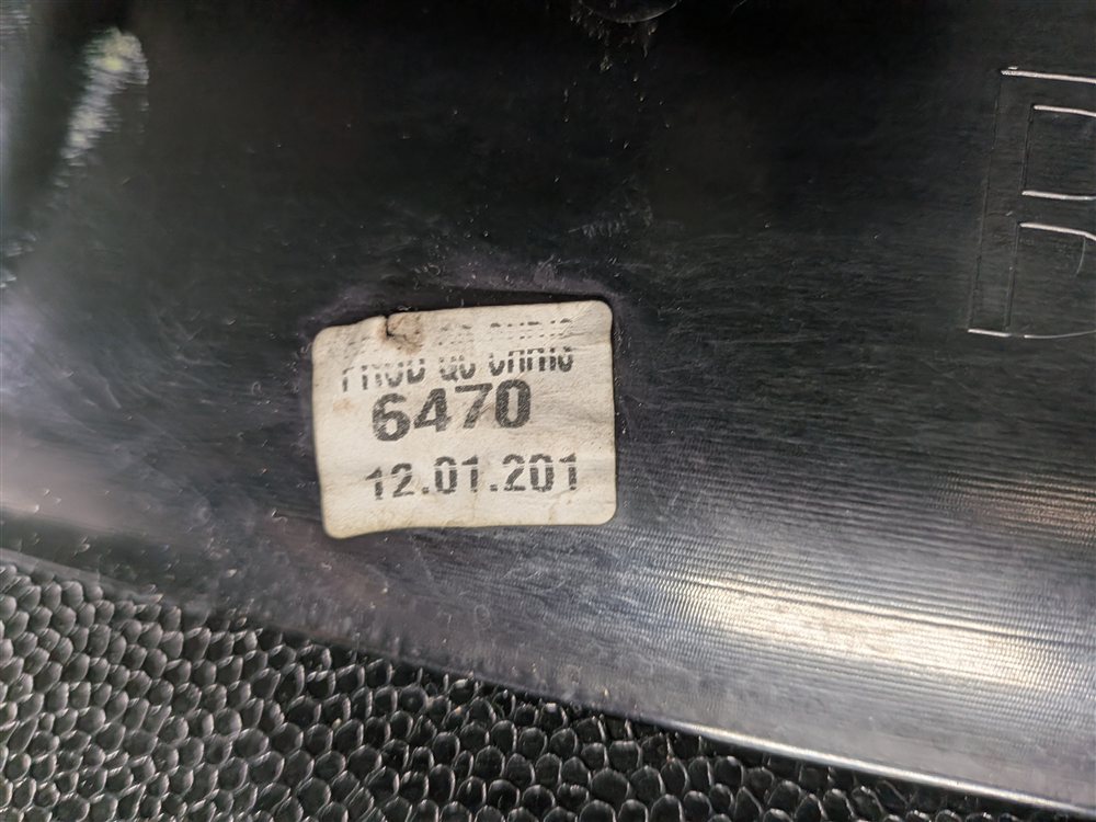 Thumbnail 6: 16 RANGE ROVER EVOQUE L538 REAR RIGHT D PILLAR COVER TRIM MOULDING (GLOSS BLACK)