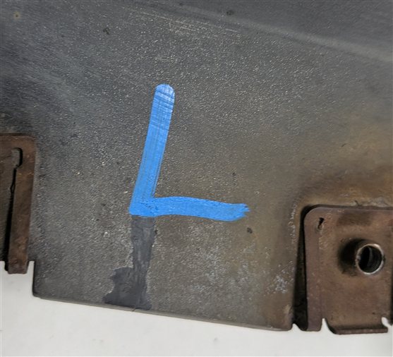 Thumbnail 5: 16 RANGE ROVER EVOQUE (L538) REAR LEFT LOWER BUMPER EXHAUST TIP TRIM (DARK GRAY)