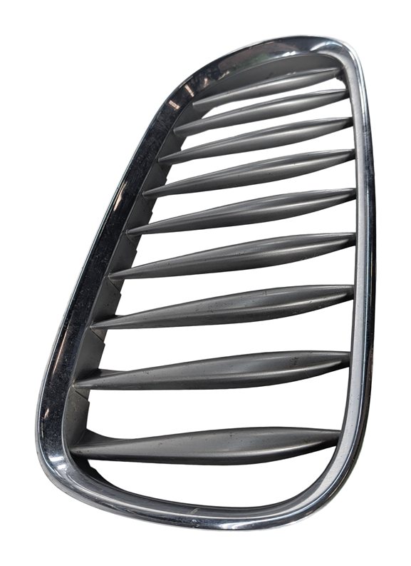 Thumbnail 5: 2003-2008 BMW Z4 (E85) RIGHT FRONT PASSENGER SIDE BUMPER GRILLE (BLACK / CHROME)