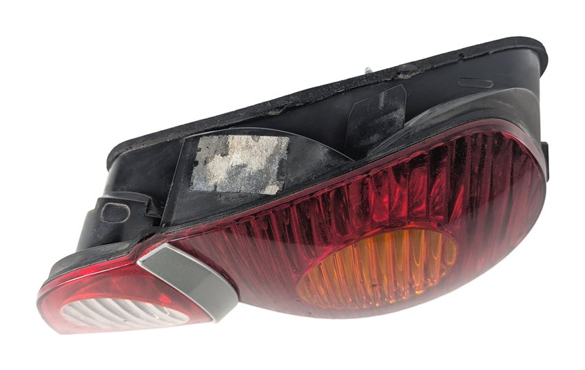 Thumbnail 4: 2003-2005 BMW Z4 (E85) REAR RIGHT PASSENGER TAILLIGHT BRAKE LIGHT LAMP (Silver)