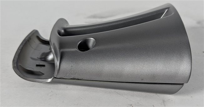 Thumbnail 6: 2005 BMW Z4 (E85) LOWER CENTER STEERING WHEEL SPOKE TRIM BEZEL COVER (Black)