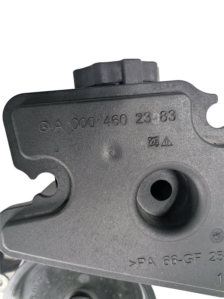 Thumbnail 9: 2010-2011 MERCEDES E350 E550 (W212) POWER STEERING PUMP w/ PULLEY & RESERVOIR