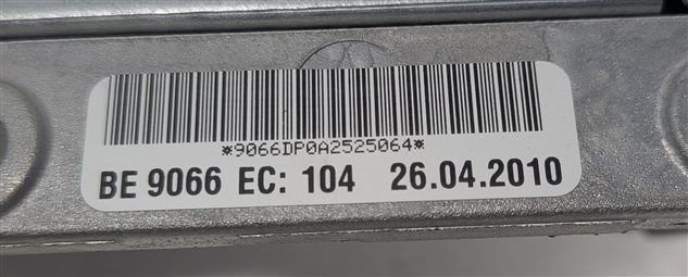Thumbnail 7: 08-13 MERCEDES C300 C350 C63 E350 E550 E63 GLK3450 CLS550 HARMAN AUDIO AMPLIFIER
