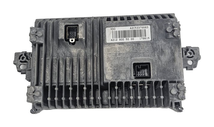 Thumbnail 7: 2010-2012 MERCEDES E300 E350 E550 E63 (W212) FRONT GPS NAVIGATION SCREEN 7.25"