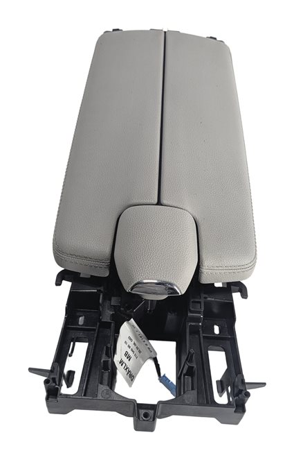 Thumbnail 2: 2010-2011 MERCEDES E350 E550 (W212) CENTER CONSOLE COMPARTMENT ARM REST (Gray)