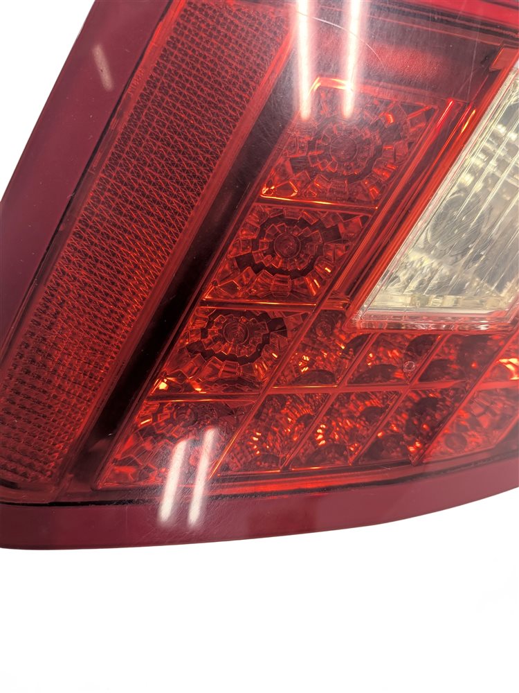 Thumbnail 7: 10-13 MERCEDES E-CLASS (W212) SEDAN LEFT REAR INNER TRUNK TAILLIGHT LIGHT LAMP