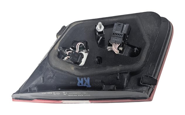 Thumbnail 6: 2010-2013 MERCEDES E300 E350 E400 E550 (W212) RIGHT INNER TAILLIGHT LIGHT LAMP