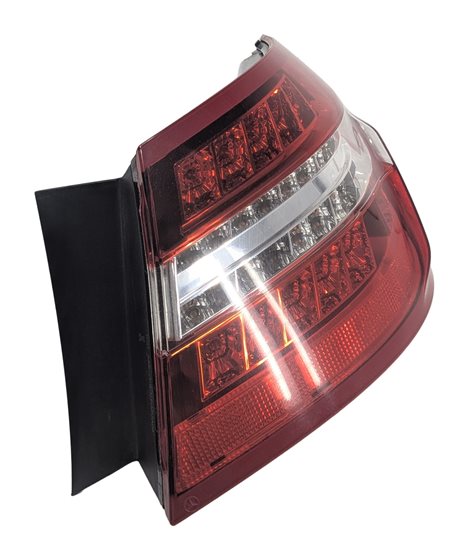 Thumbnail 4: 10-13 MERCEDES E-CLASS (W212) SEDAN RIGHT PASSENGER TAILLIGHT BRAKE LIGHT LAMP