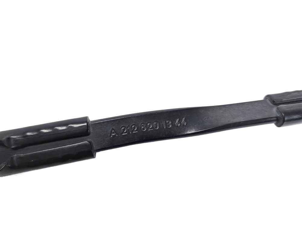 Thumbnail 7: 2010 MERCEDES E350 E63 (W212) FRONT LEFT & RIGHT WINDSHIELD WIPER ARM SET/2