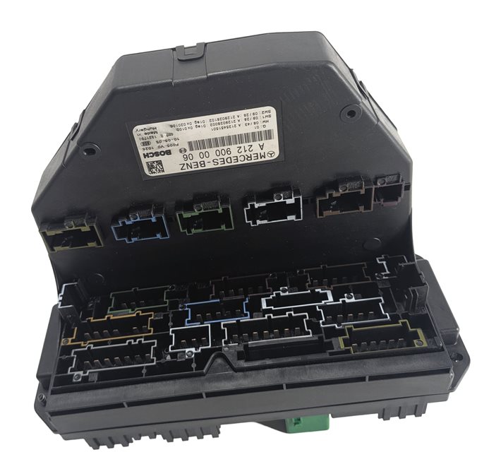 Thumbnail 2: 2010 MERCEDES E350 W212 3.5L FRONT SIGNAL ACQUISITION SAM MODULE FUSE BOX RELAY