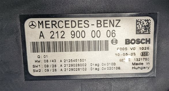 Thumbnail 8: 2010 MERCEDES E350 W212 3.5L FRONT SIGNAL ACQUISITION SAM MODULE FUSE BOX RELAY