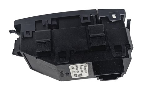 Thumbnail 2: 2010 MERCEDES E350 W212 HAZARD WARNING ESP TRACTION STABILITY CONTROL SWITCH