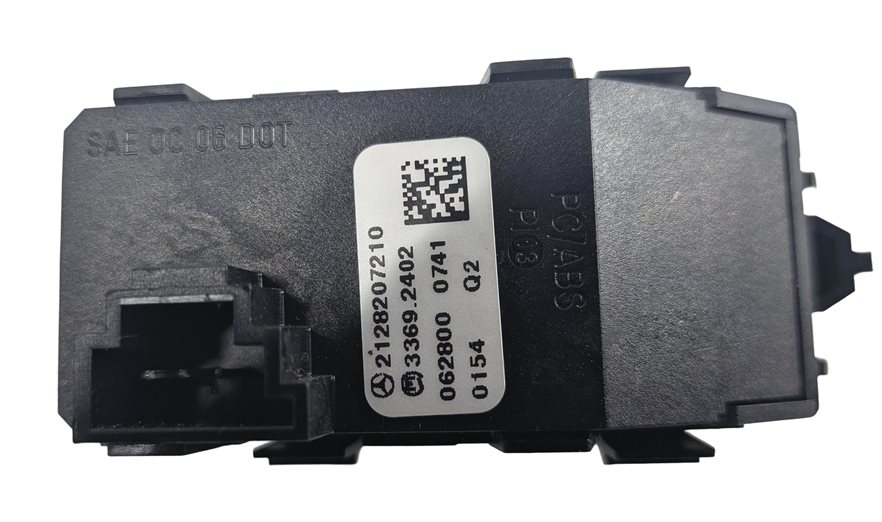 Thumbnail 6: 2010 MERCEDES E350 W212 HAZARD WARNING ESP TRACTION STABILITY CONTROL SWITCH