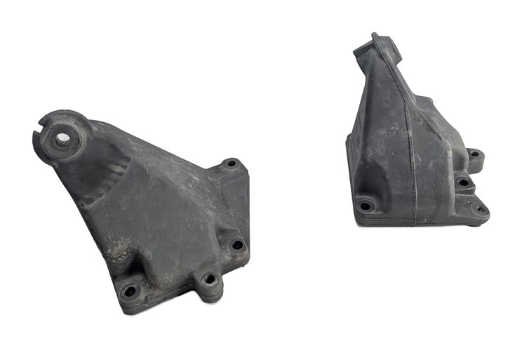 2010 MERCEDES E350 W212 3.5L 272.980 ENGINE MOTOR MOUNT SUPPORT BRACKET SET/2