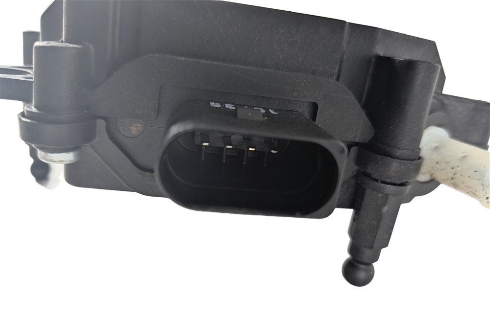 Thumbnail 8: 2016 RANGE ROVER (L405) REAR RIGHT LOWER TAILGATE LOCK LATCH w/ ACTUATOR MOTOR