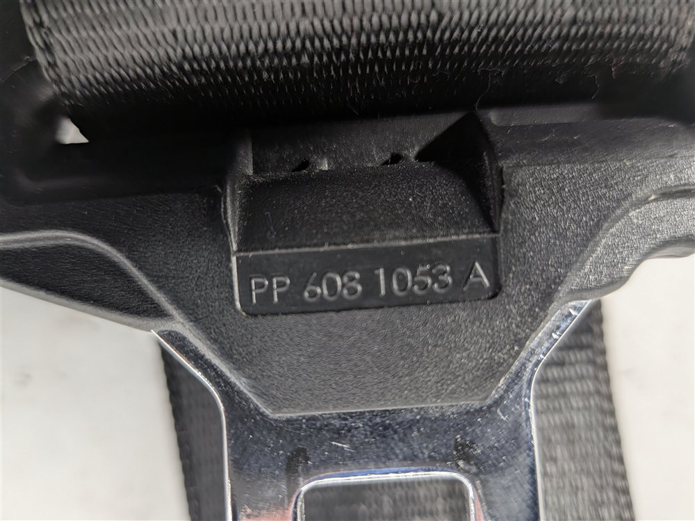 Thumbnail 10: 2016 RANGE ROVER (L405) REAR LEFT 2ND ROW SEAT SEATBELT RETRACTOR (Black)
