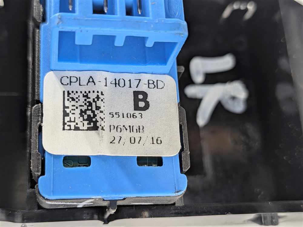 Thumbnail 8: 2016 RANGE ROVER (L405) REAR LEFT DOOR LOCK UNLOCK CONTROL SWITCH BUTTON PANEL