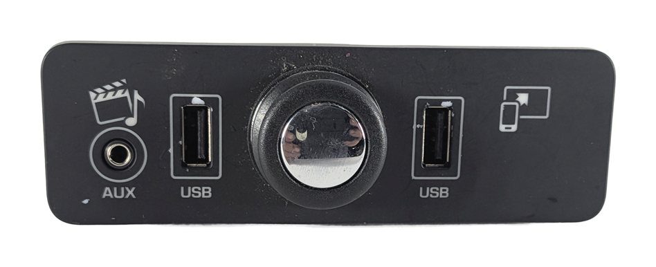 Thumbnail 2: 2016 RANGE ROVER (L405) CENTER CONSOLE DUAL USB AUX 12V POWER OUTLET PORT PANEL