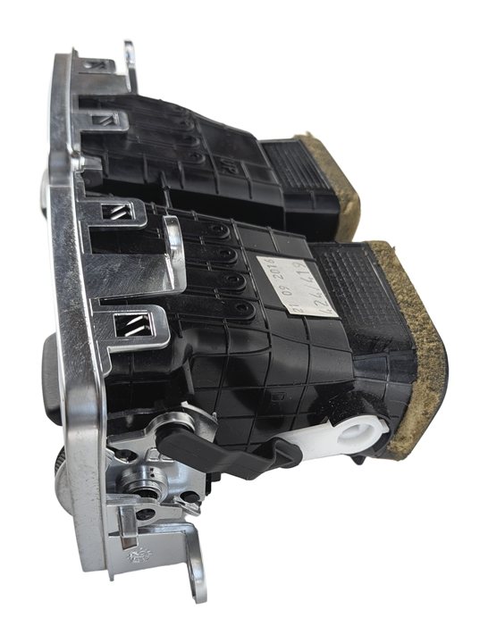 Thumbnail 4: 2016 RANGE ROVER (L405) REAR CENTER CONSOLE HEAT AIR AC HVAC DUAL VENT (Black)