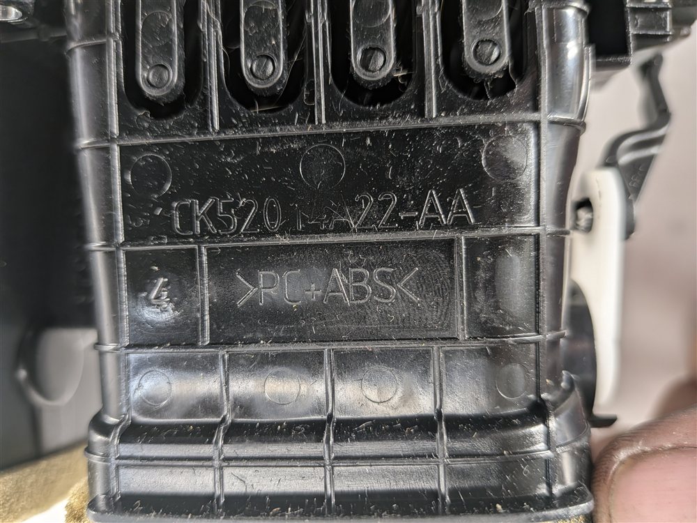Thumbnail 8: 2016 RANGE ROVER (L405) REAR CENTER CONSOLE HEAT AIR AC HVAC DUAL VENT (Black)