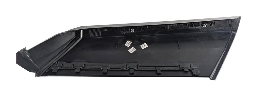 Thumbnail 7: 2016 RANGE ROVER (L405) REAR RIGHT QUARTER D PILLAR TRIM MOLDING (BLACK PLASTIC)