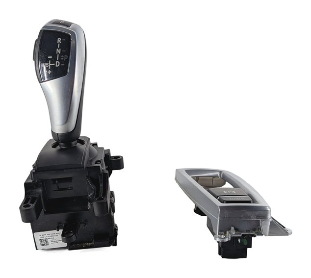 Thumbnail 2: 11-17 BMW 535iGT 550iGT 740i 750i X3 F10 F01 F25 AUTO TRANS GEAR SHIFTER w/TRIM