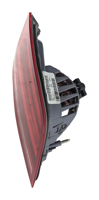 Thumbnail 4: 11-17 BMW X3 (F25) RIGHT PASSENGER REAR INNER INCANDESCENT TAILLIGHT (OPT. 522)