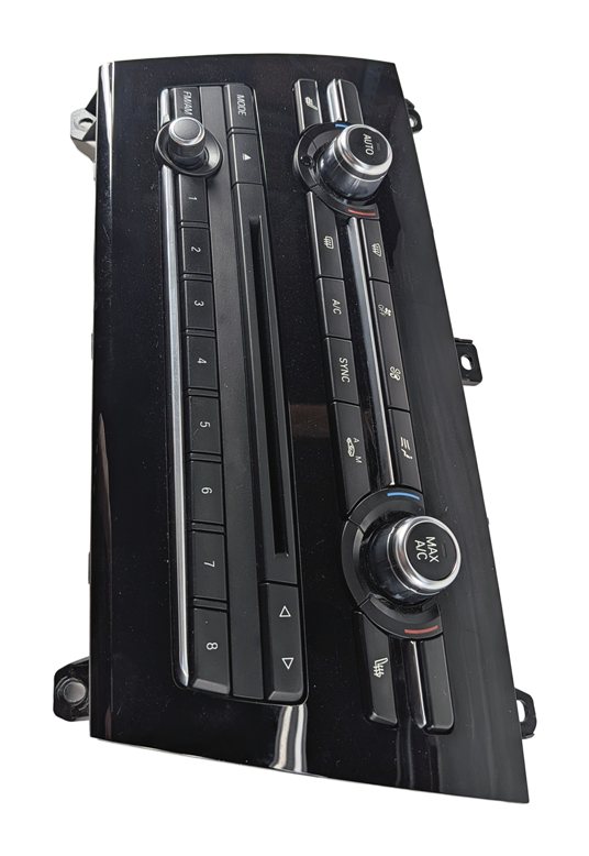 Thumbnail 5: 2015-2018 BMW X3 X4 (F25 F26) FRONT A/C HEATER TEMPERATURE RADIO CONTROL PANEL