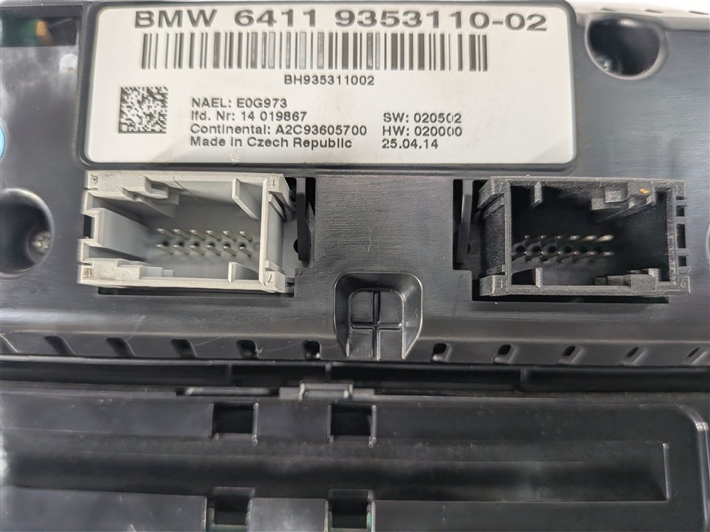 Thumbnail 8: 2015-2018 BMW X3 X4 (F25 F26) FRONT A/C HEATER TEMPERATURE RADIO CONTROL PANEL