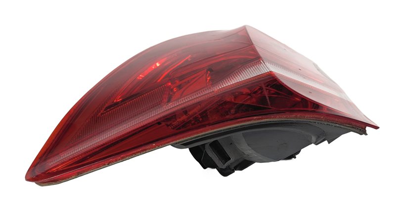 Thumbnail 6: 11-17 BMW X3 (F25) RIGHT PASSENGER OUTER INCANDESCENT TAILLIGHT LAMP (OPT 522)