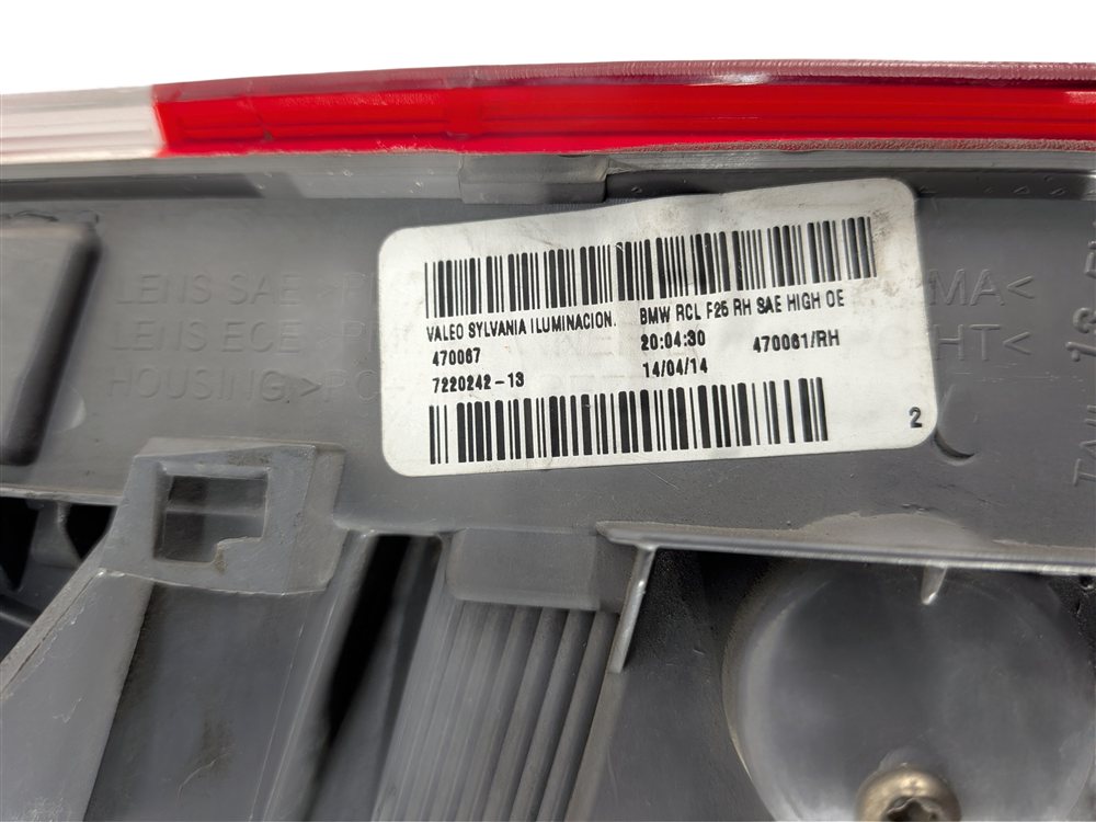 Thumbnail 9: 11-17 BMW X3 (F25) RIGHT PASSENGER OUTER INCANDESCENT TAILLIGHT LAMP (OPT 522)