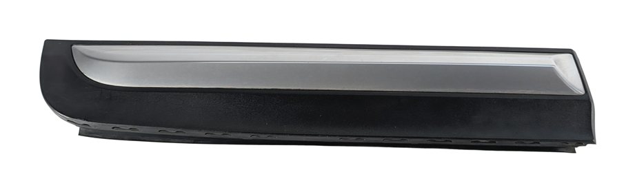 Thumbnail 3: 15-17 BMW X3 F25 REAR RIGHT LOWER DOOR MOULDING X-LINE BRUSHED ALUMINUM (Black)