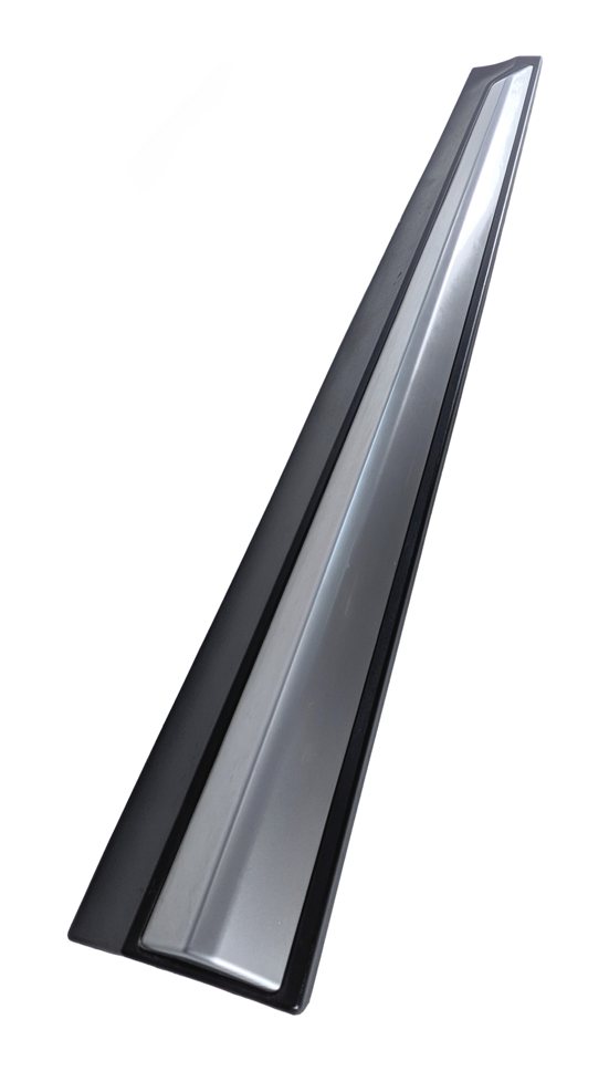 Thumbnail 4: 2015-2017 BMW X3 F25 FRONT LEFT DRIVER LOWER DOOR BODY MOLDING X-LINE (Black)